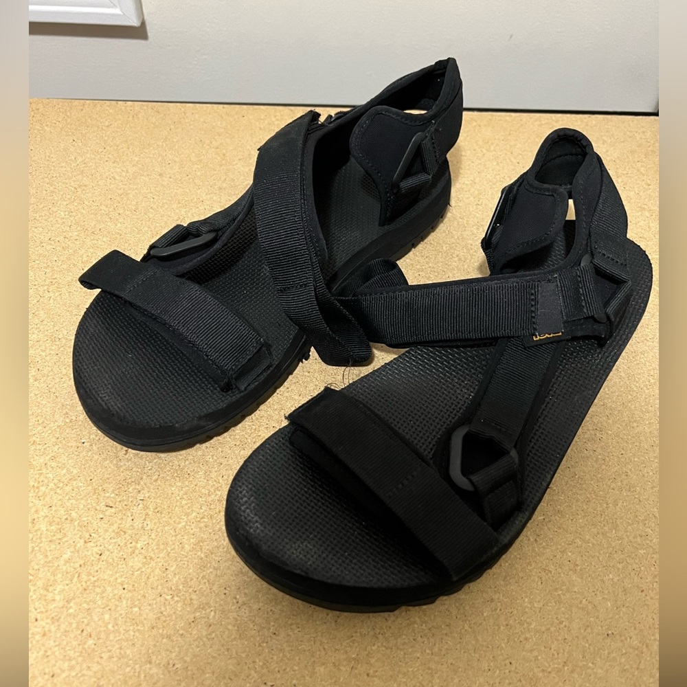Mens Universal Trail Sandals